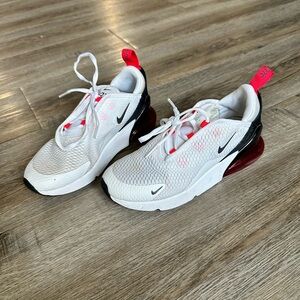 Nike Air max 270 perfect condition